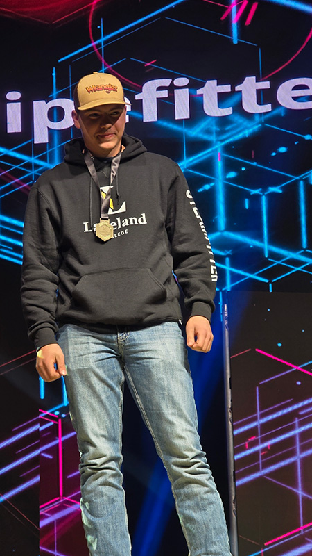 Braden at the podium