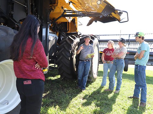 The crop SMF team at orientation for the farm