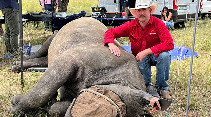 Alum Edward Hordern with rhino
