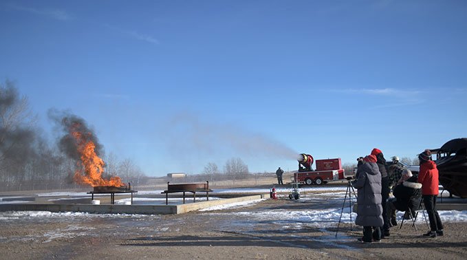 The Drago-Isi fire canon in action.