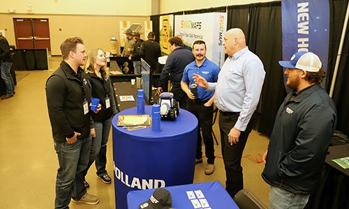 Students and industry at Farm 4.0 event