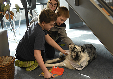 students say goodbye to dog
