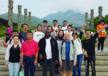 Lakeland livestock research presents in China