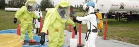 emergency students in hazardous materials live scenario