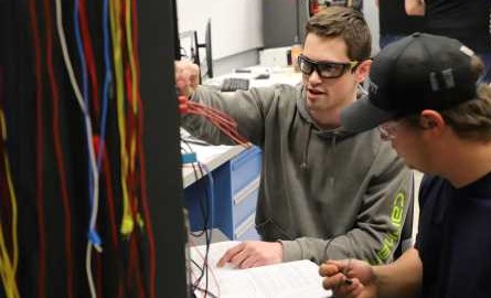 electrician apprentices