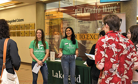 Students guiding a tour of prospective students